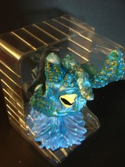 OCTO HAND Custom Kidrobot Santa Cruz Skateboards Screaming Hand Figure