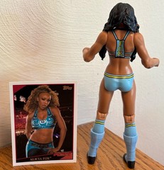 ALICIA FOX very cool WWE women’s wrestling FIGURE by MATTEL + BONUS CARD !