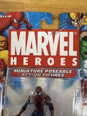 Toy Biz Marvel Heroes Spider-Man Miniature Poseable Action Figure – NEW