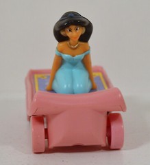 2004 Princess Jasmine Magic Carpet 3″ McDonald’s EUROPE Figure Disney Aladdin