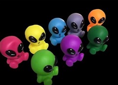 Alien Space Toy 2.5 inch Collectible – Great For Jeep Rubber Duck Fans – Pick 1