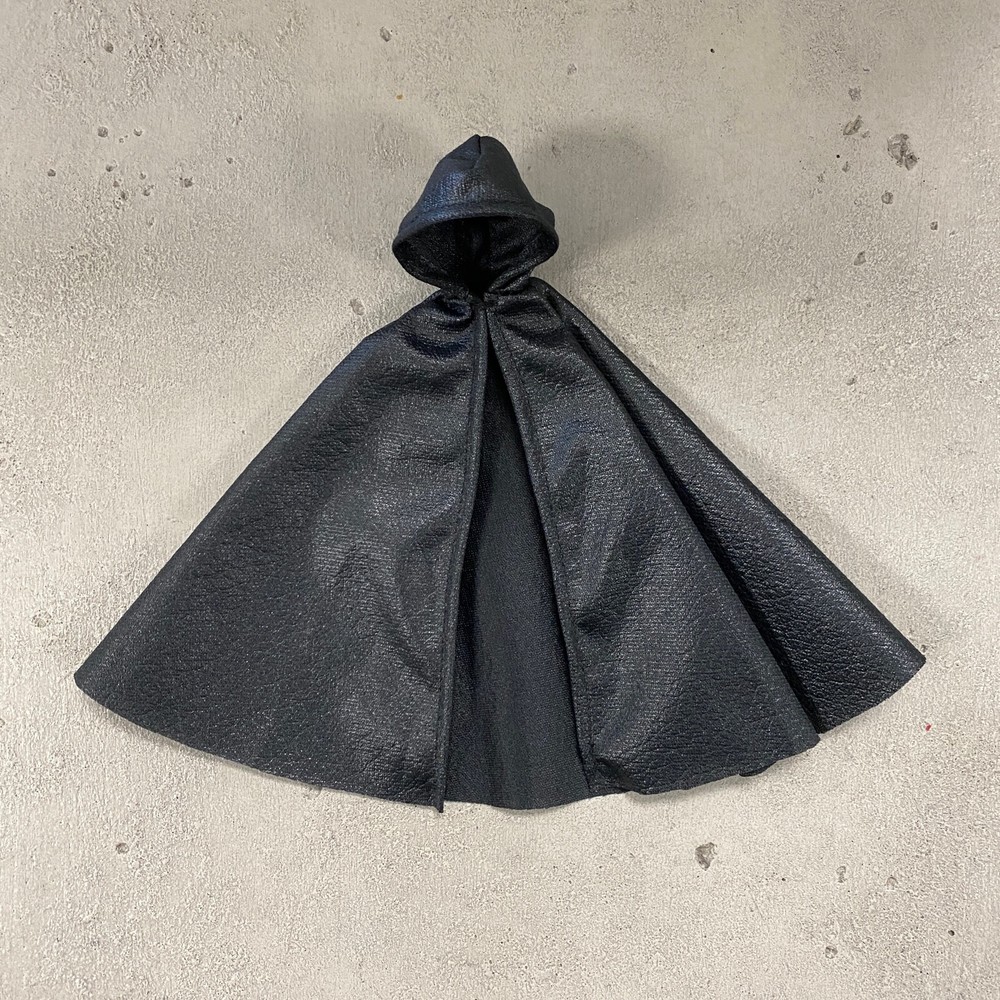KC-HC-RG-BK: 1/12 Black Wired Hooded Cape for 6″ Action Figures