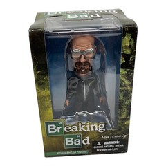 Breaking Bad Walter White Bobblehead Figure Mezco New Box GRAY SUIT DUST