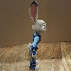Disney Zootopia Officer Judy And Nick Flocked 9″ Poseable Figure Toys R Us