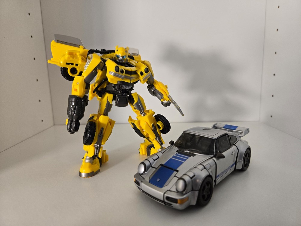 Transformers Studio Series Rise of the Beast Bumblebee and Mirage