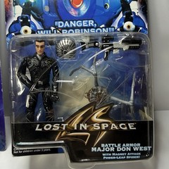 Lost In Space Prof John Robinson & Major Don West Figures – Trendmasters 1997