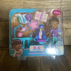 Disney Just Play Doc McStuffins Happy Smiles Dentist Play Set 2014