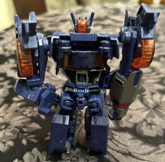 Transformers Robots In Disguise 2015 Soundwave