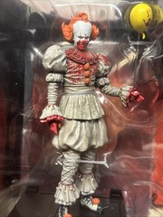 Pennywise Bloody (IT: Welcome to Derry) 6″ Posed Figure McFarlane Toys NOT MINT