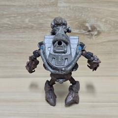 Halo Reach Series 4 Covenant Grunt Major Action Figure 2011 McFarlane With Mask