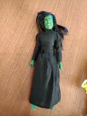 Lot 1974 MEGO Wizard of Oz, Scarecrow, Tinman, Wicked Witch, Dorothy Incomplete