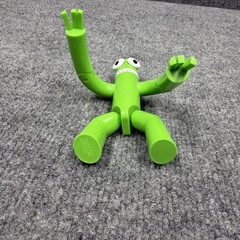 PhatMojo Rainbow Friends Green Variant 5.25″ Action Figure Tongue Feature