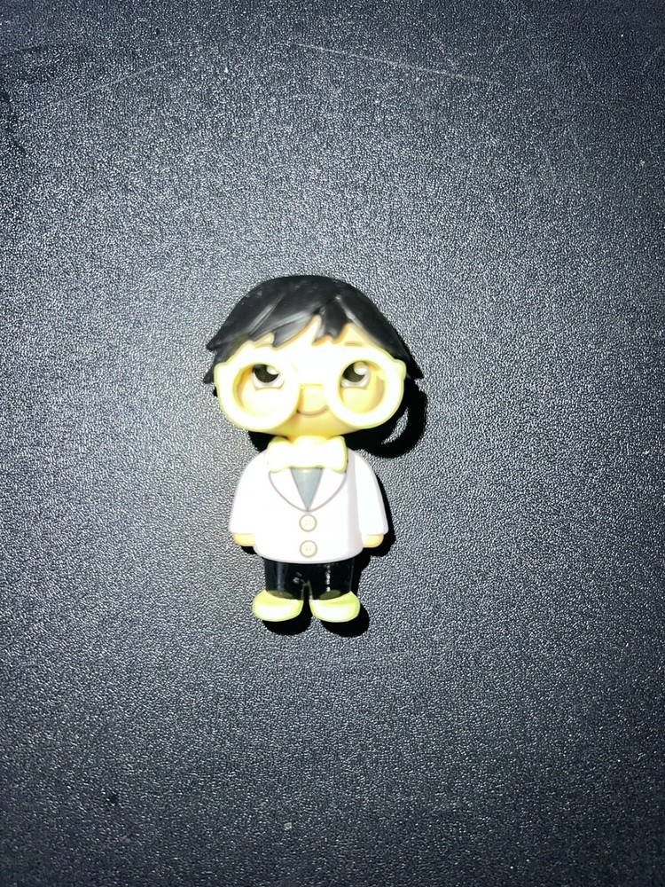 Ryan’s World Mystery Figure Series The Scientist Chemistry Ryan 2.5 in#