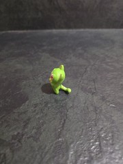 LOST KITTIES SERIES 1 Green Cat 1.5” Action Figure PVC BONBON 2018 Toy Heart Eye