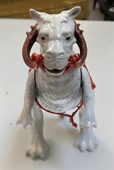 VINTAGE STAR WARS ESB TAUNTAUN WITH BOX