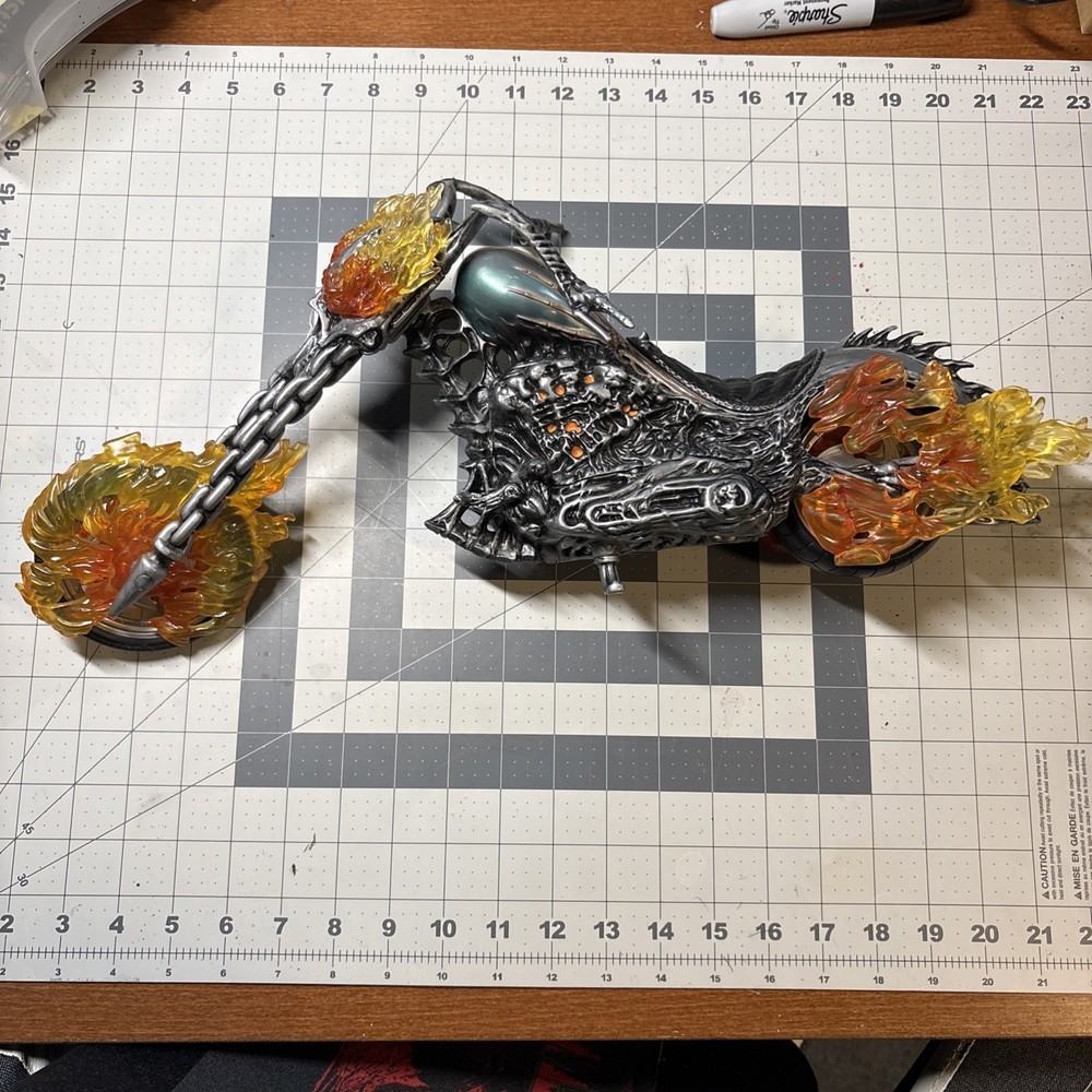 2006 Hasbro • Ultimate 12” Ghost Rider • Flaming Motorcycle 20” Bike Only • Rare