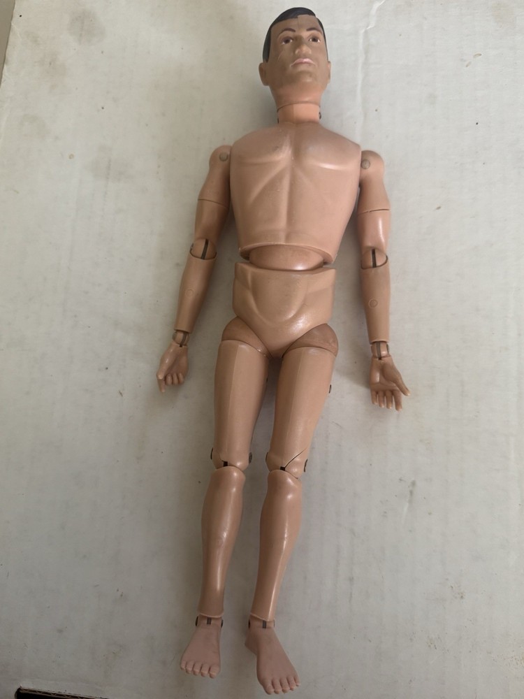 Early 1960’s G I Joe Circle R Pat Pend Action Soldier with a soft head