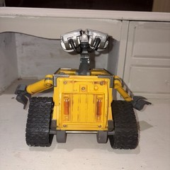 Disney Pixar Wall-E Interaction Interactive robot by Thinkway Toys