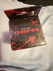 NEW box Damien Leone’s Terrifier – Art The Clown Desk Mat 12x22in (30.5 x 61cm)