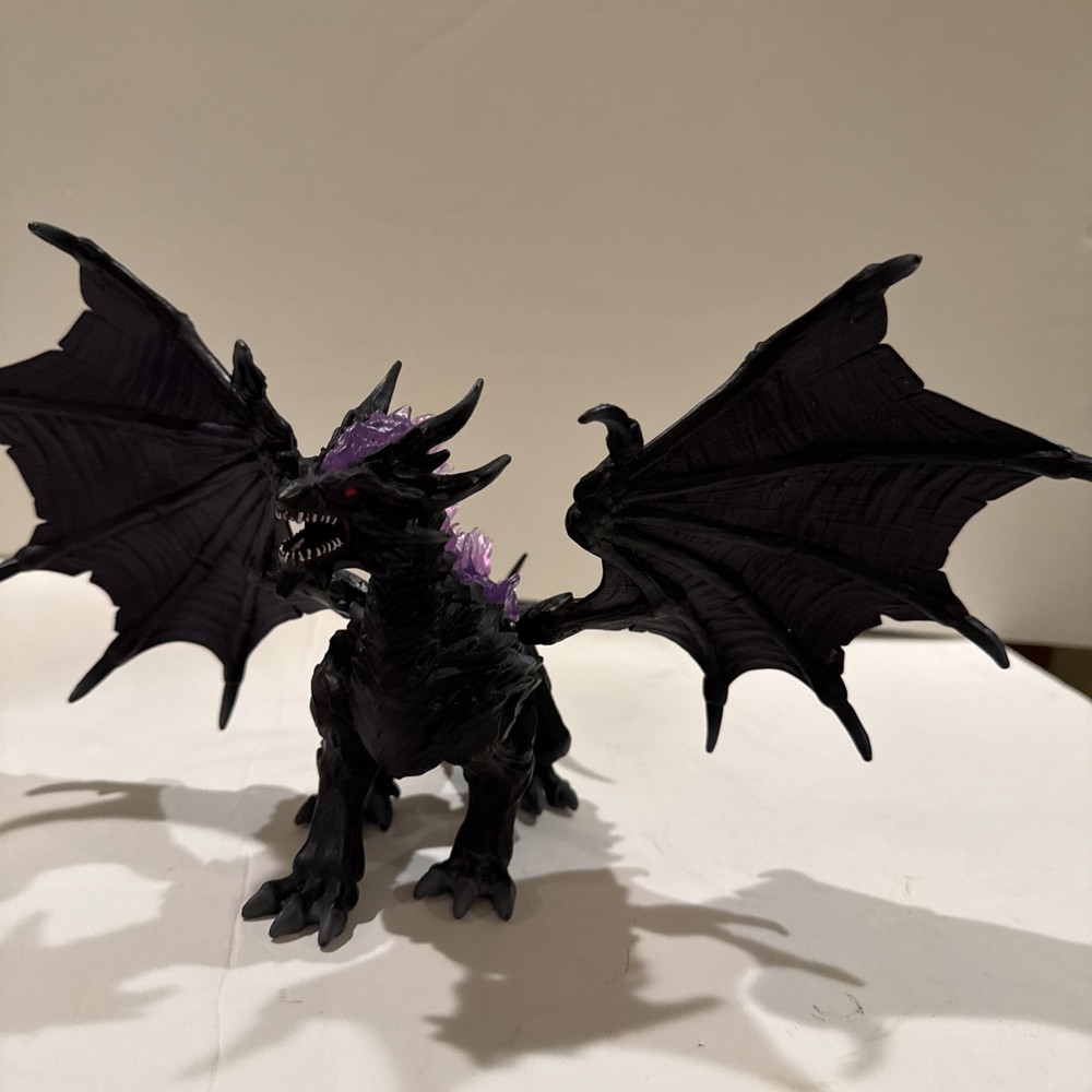 SCHLEICH 70152 Eldrador Creatures Shadow Dragon Figurine Black Purple