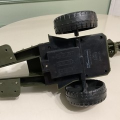 G.I. Joe 2002 Hasbro U.S. Army Electric Pull Behind Artillary Cannon Gun Toy