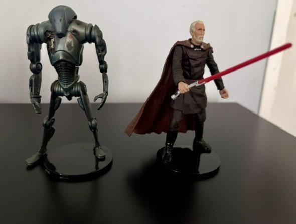 Star Wars Loose Prequel Figures, Count Dooku, Super Battle Droid, FREE Stands