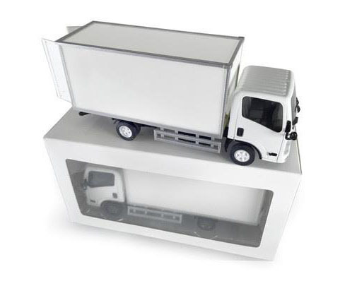 TAG YOUR OWN BOX TRUCK DIY BLANK WHITE TYOTOYS GRAFFITI ART