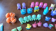 Lost Kitties Figurine Lot – 36 Figures + 33 accessories