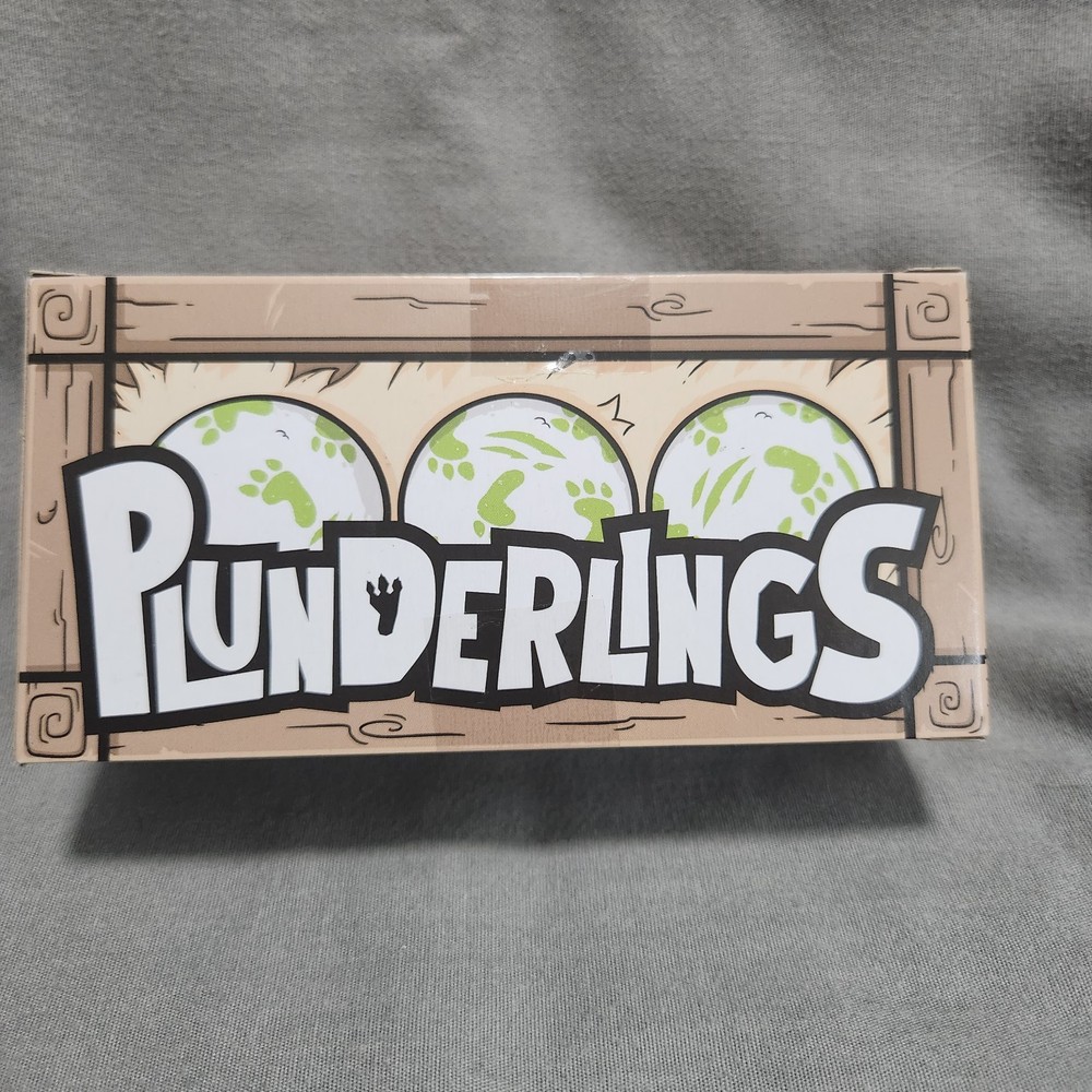 Green Hatchling Crate – Plunderlings Action Figure Pack
