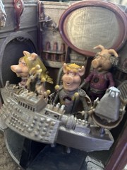 Custom Muppet Show Pigs In Space (Swinetrek)Diorama 2.5 Inch Scale