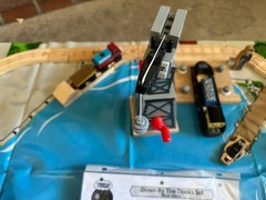 Learning Curve Wooden Thomas Train Down By The Docks Set! VGUC! Extras