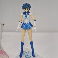 Sailor Moon and Sailor Mercury action figures With Accessories 5.5″ Lot Of 2