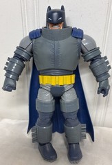 DC Comics Multiverse The Dark Knight Returns Armored Batman Figure Loose