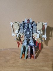 2009 Hasbro Transformers ROTF Bruticus Maximus Target Exclusive