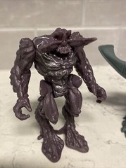 Final Faction action figure – Kharn hive class Brute & Synthoid – 4.5” tall
