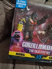 Godzilla x Kong The New Empire Kong vs Shar King Figures 4pc Diorama Set PlsRead