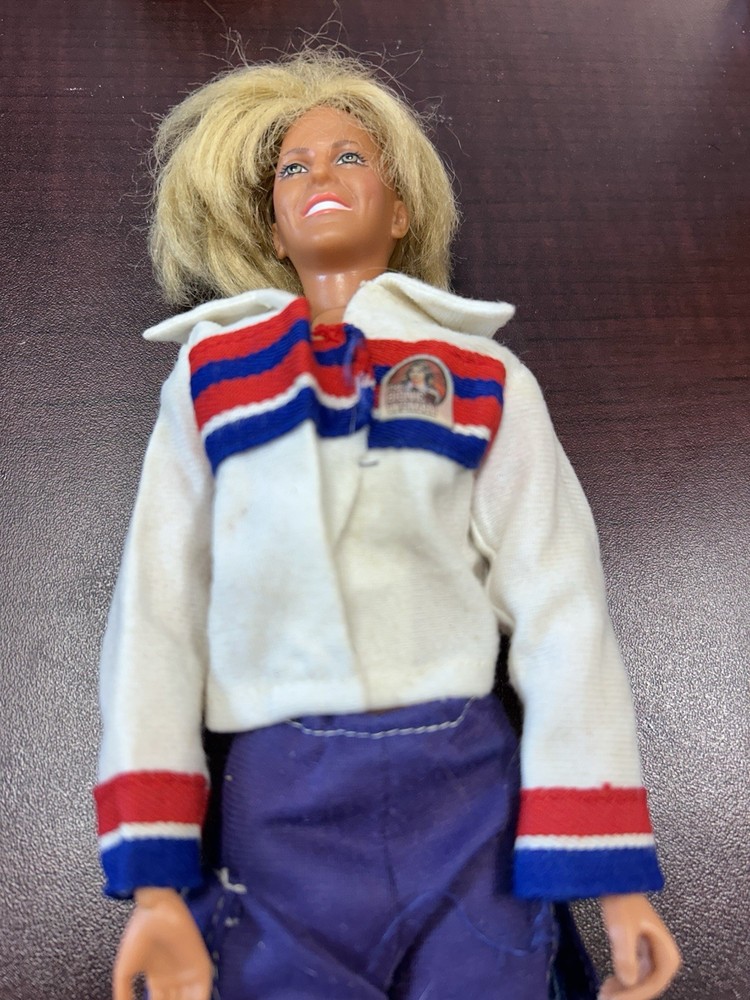 1976 Kenner Bionic Woman Doll Jamie Sommers Original Outfit And Shoes