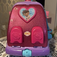 Doc McStuffins Get Better Mobile Clinic – Ambulance Works – Pull Along