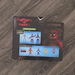 Five Nights at Freddy’s Endo Series Classic Freddy & Bonnie Collector Figure NEW