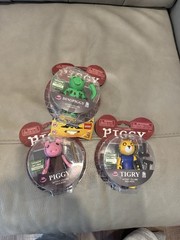 Piggy Series 1 Dinopiggy, Piggy, And Tigry with Exclusive DLC Code Damaged Pk