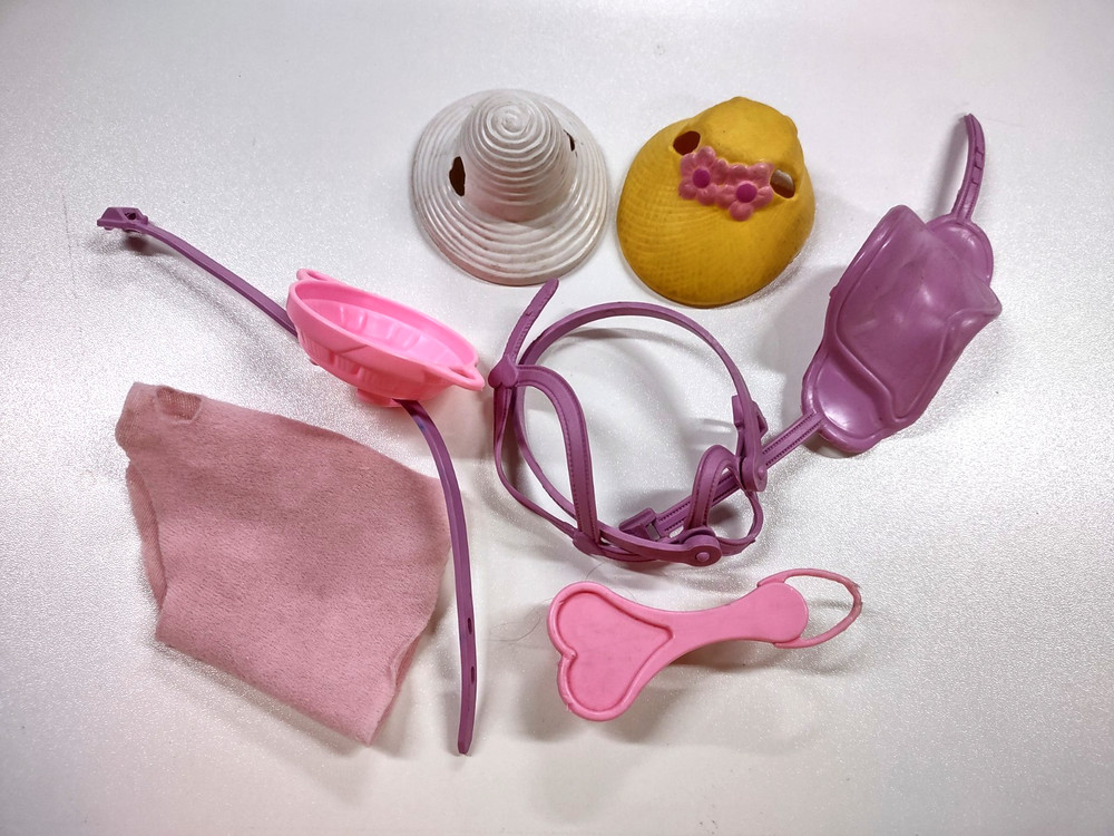 Vntg My Little Pony G1 Pretty Parlor/Brush Me Beautiful Access. Only – Option A