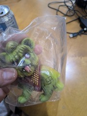 Grizzli Atom Soft Vinyl Oddities Squeaky Toy New Old Stock Kaiju Sofubi