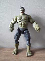 Hasbro 8″ Marvel Legends Marvel Studios First 10 Years Hulk Articulated Figure