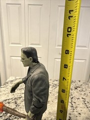 FRANKENSTEIN SIDESHOW UNIVERSAL STUDIOS MONSTERS FIGURE BORIS KARLOFF