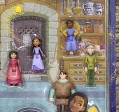 Disney Teens 8 Mini Posable Dolls & Star Figure 9-Piece Set Multicolor
