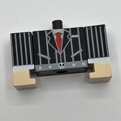 R0BL0X Toys Action Figures Lot 8 Figures And Accessories Scooter Pack NO CODES