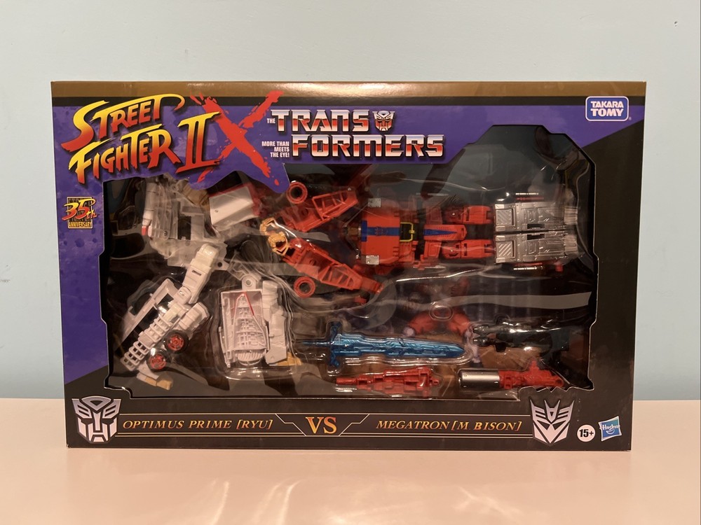 Street Fighter II x Transformers – Optimus Prime [RYU] vs Megatron [M BISON] new