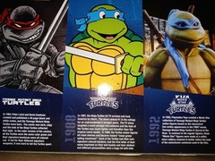 Nickelodeon 2015 History of Teenage Mutant Ninja Turtles Leonardo Figures Set