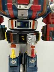 RARE VTG 1982 BANDAI JAPAN 15″ VOLTRON DAIRUGGER XV ROBOT Incomplete