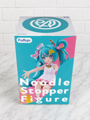 Hatsune Miku 10th Anniversary Noodle Stopper Figure FuRyu New